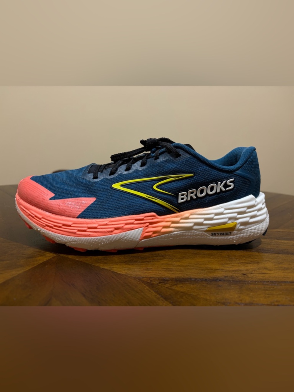 Brooks Catamount 4 Trail Running Shoes - Men’s Size 9 - Picture 4 of 8